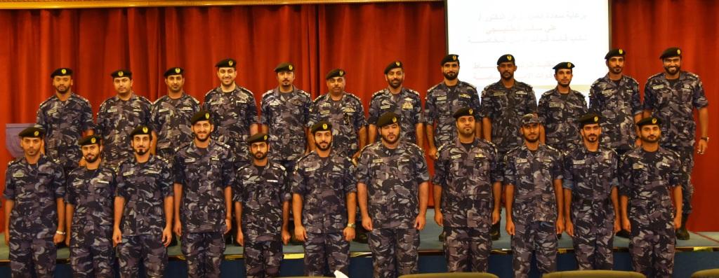 تقليد 20 ضابطاً رتبهم الجديدة بقوات الأمن الخاصة